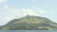 gunung ruang sulut